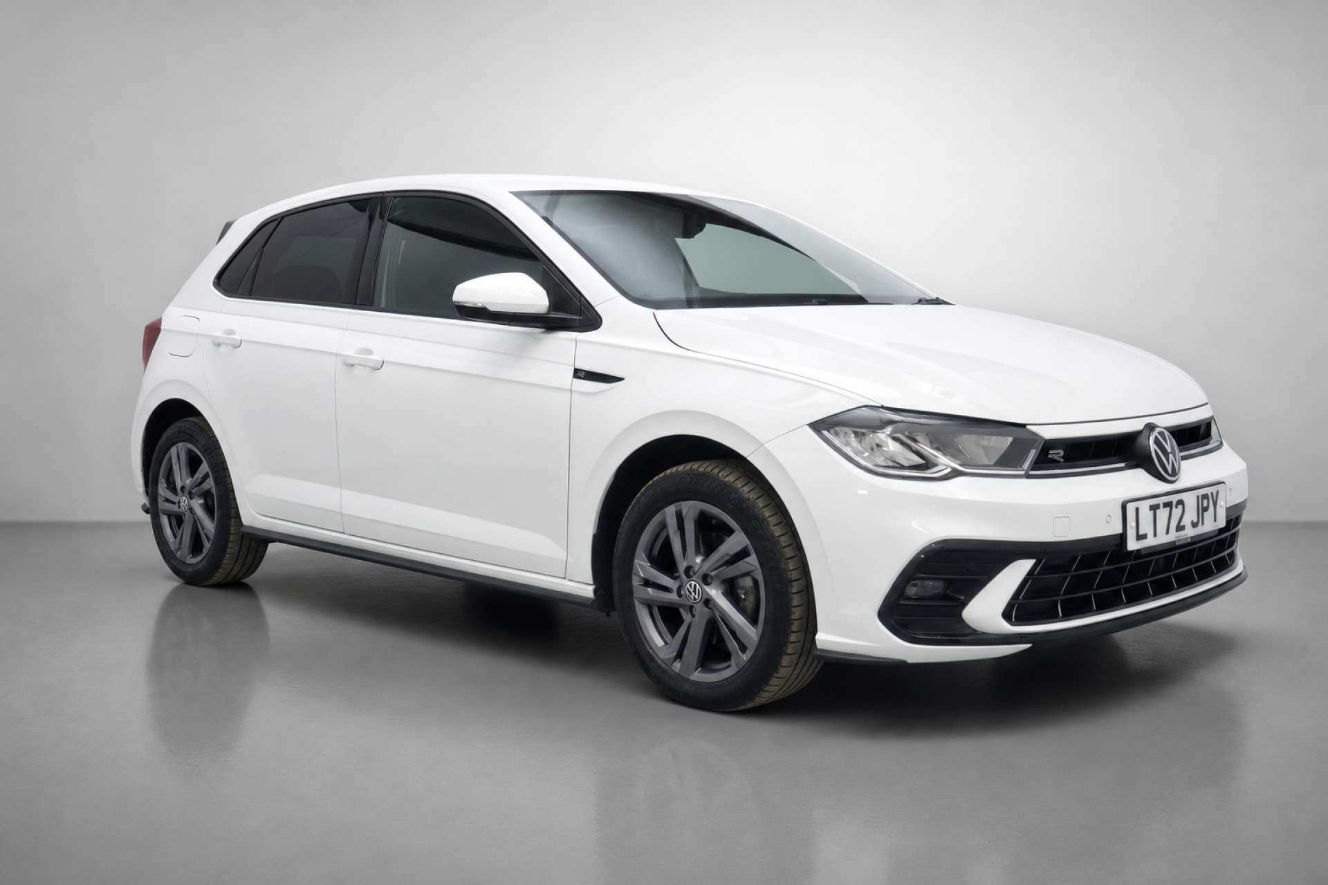 2022 Volkswagen Polo 1.0 TSI R-Line Hatchback 5dr Petrol DSG Euro 6 (s/s) (110 ps) for sale at LMC Cars