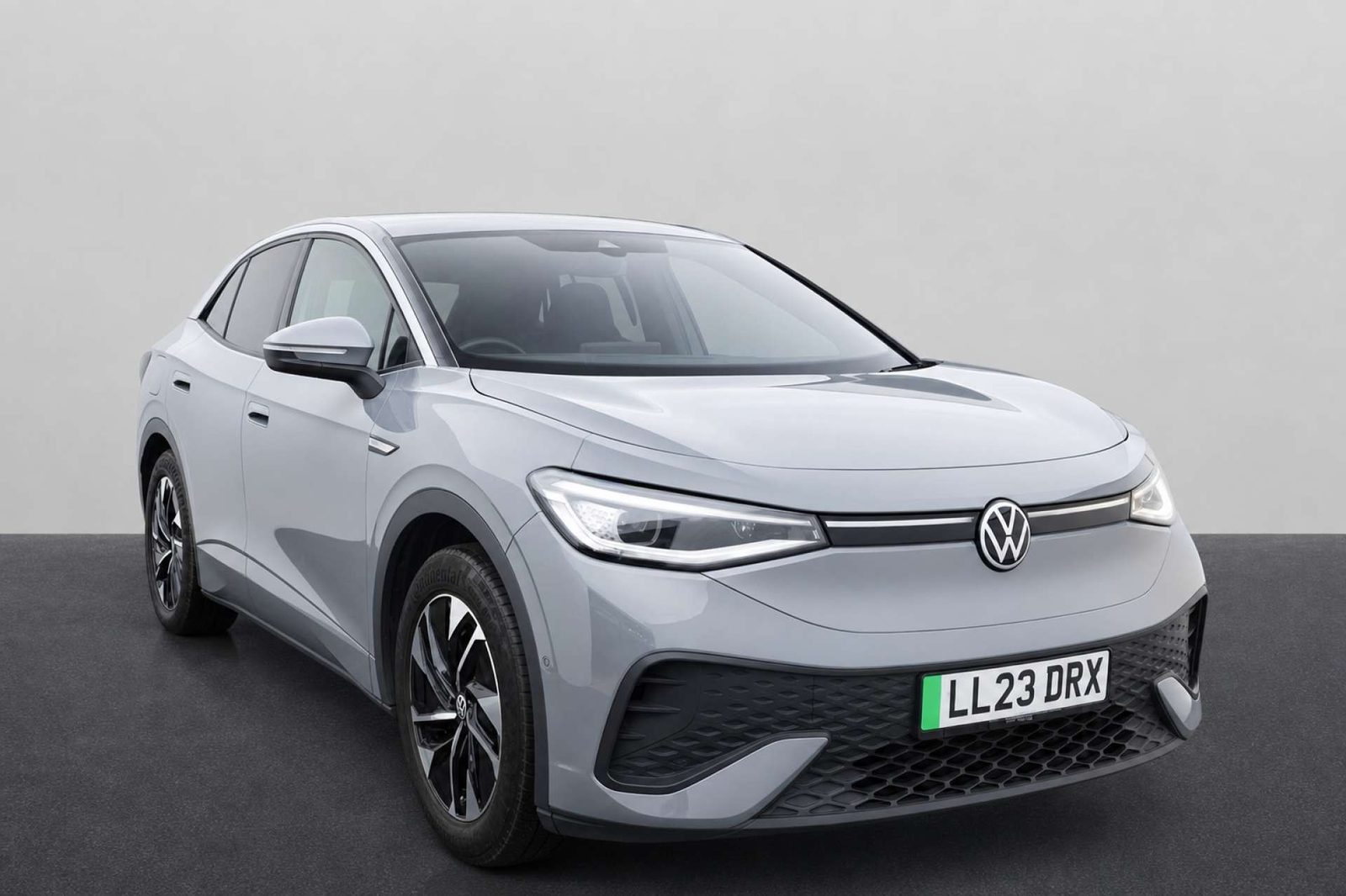 2023 Volkswagen ID.5 Pro 77kWh Style SUV 5dr Electric Auto (174 ps) for sale at LMC Cars