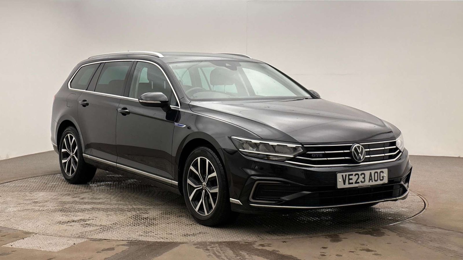 2023 Volkswagen Passat 1.4 TSI 13kWh GTE Estate 5dr Petrol Plug-in Hybrid DSG Euro 6 (s/s) (218 ps) for sale at LMC Cars