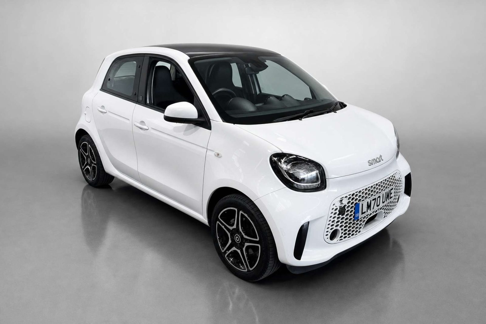 2020 Smart Forfour 17.6kWh Pulse Premium Hatchback 5dr Electric Auto (22kW Charger) (82 ps) for sale at LMC Cars