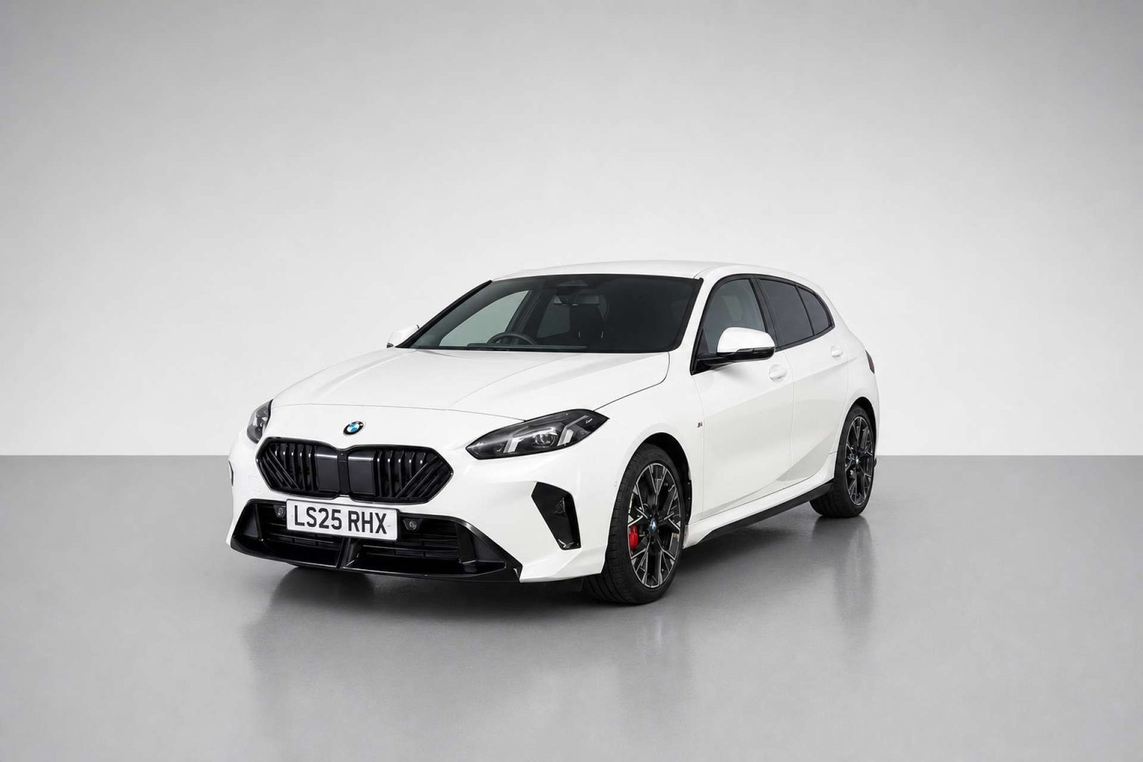 2025 BMW 1 Series 1.5 120i MHT M Sport Hatchback 5dr Petrol Hybrid DCT Euro 6 (s/s) (170 ps) for sale at LMC Cars