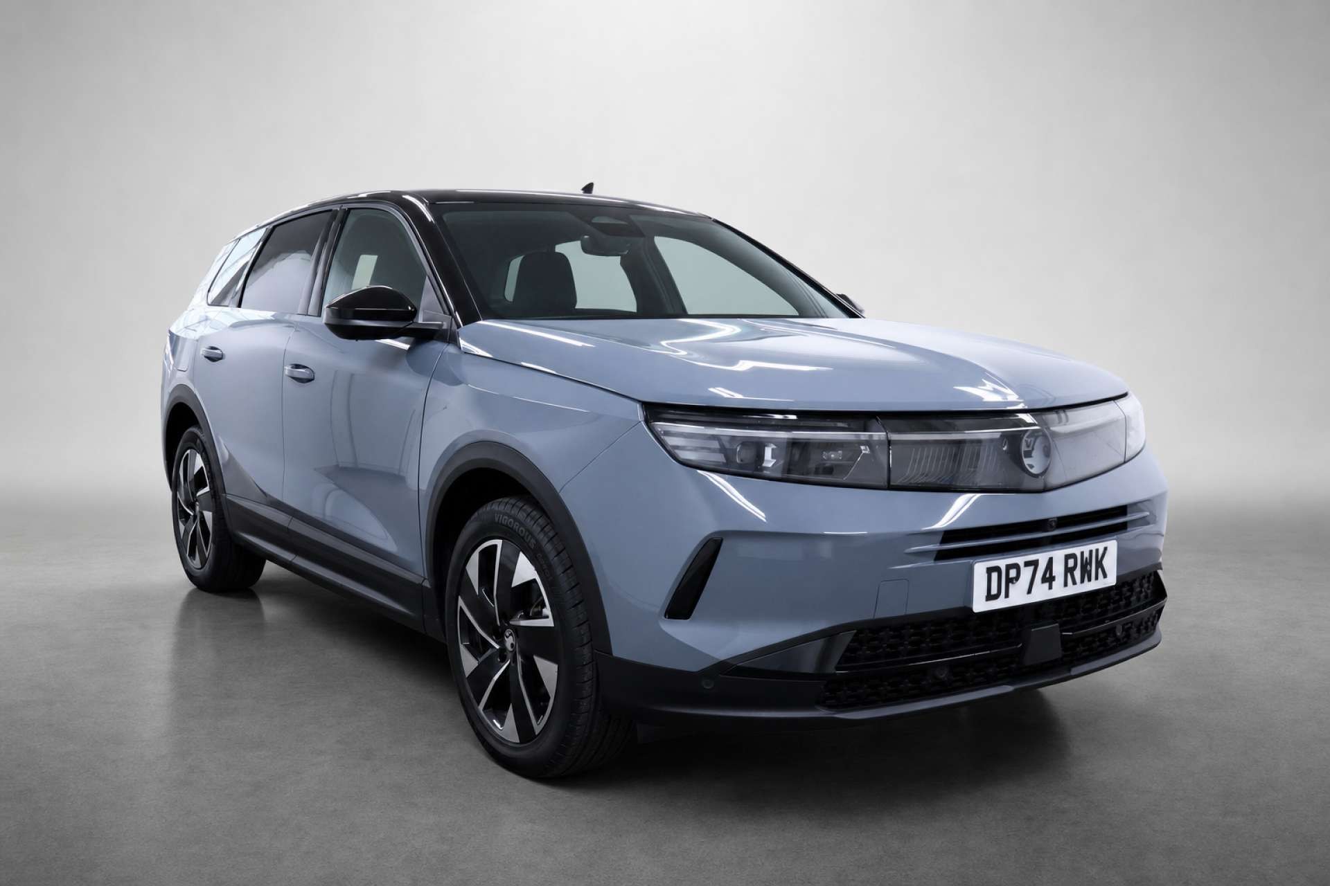 2025 Vauxhall Grandland 1.2 Ultimate SUV 5dr Petrol Hybrid e-DCT Euro 6 (s/s) (136 ps) for sale at LMC Cars
