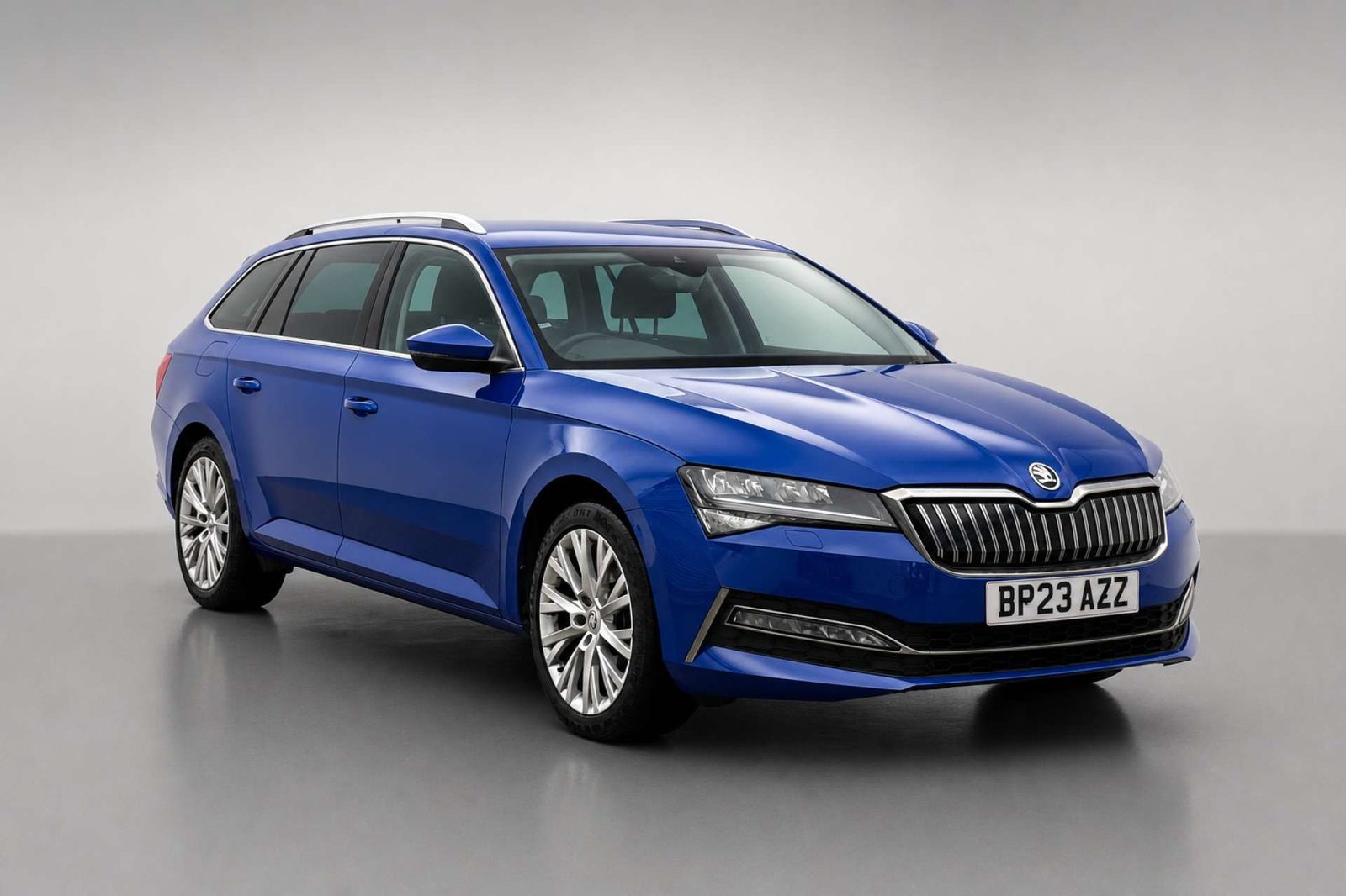 2023 Skoda Superb 1.4 TSI iV 13kWh SE L Estate 5dr Petrol Plug-in Hybrid DSG Euro 6 (s/s) (218 ps) for sale at LMC Cars