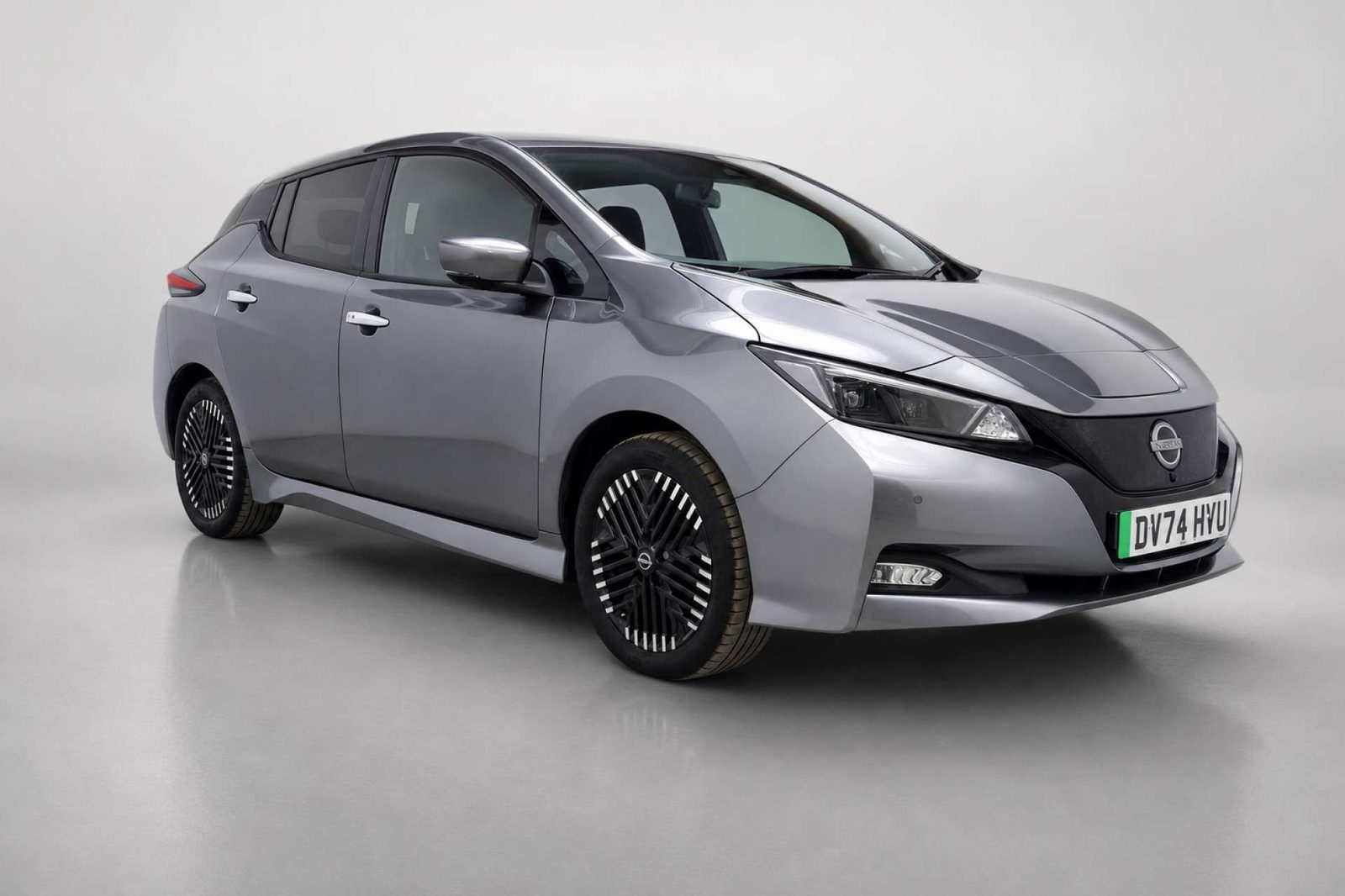 2024 Nissan Leaf 39kWh Tekna Hatchback 5dr Electric Auto (150 ps) for sale at LMC Cars