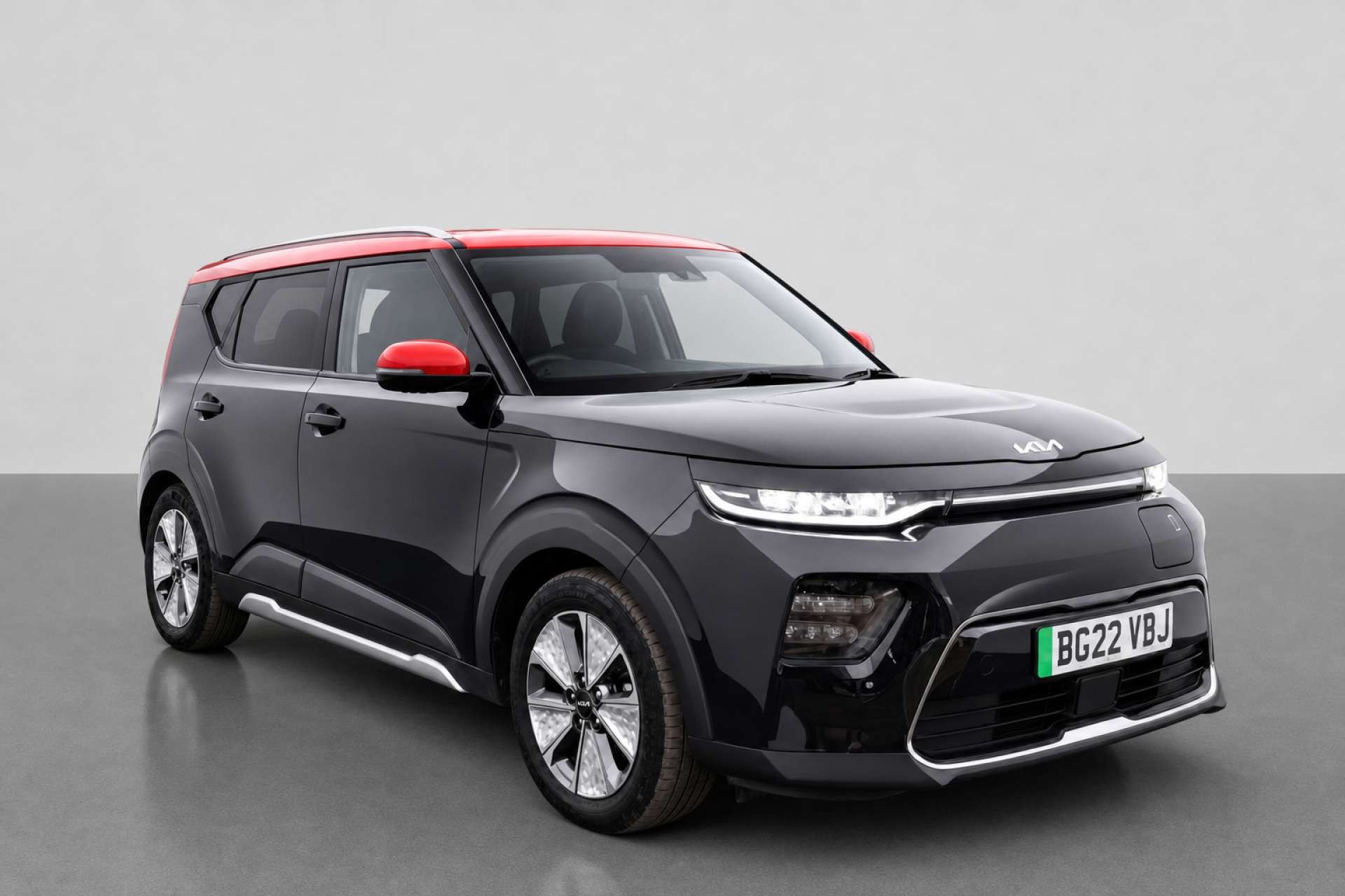 2022 Kia Soul 64kWh Maxx SUV 5dr Electric Auto (201 bhp) for sale at LMC Cars