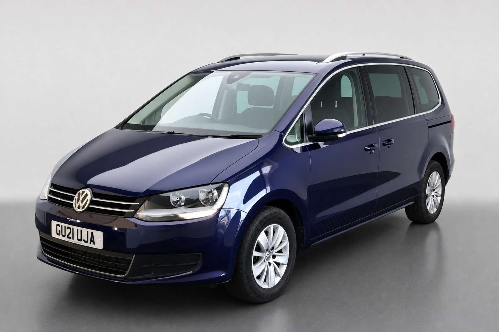 2021 Volkswagen Sharan 1.4 TSI SE Nav MPV 5dr Petrol Manual Euro 6 (s/s) (150 ps) for sale at LMC Cars