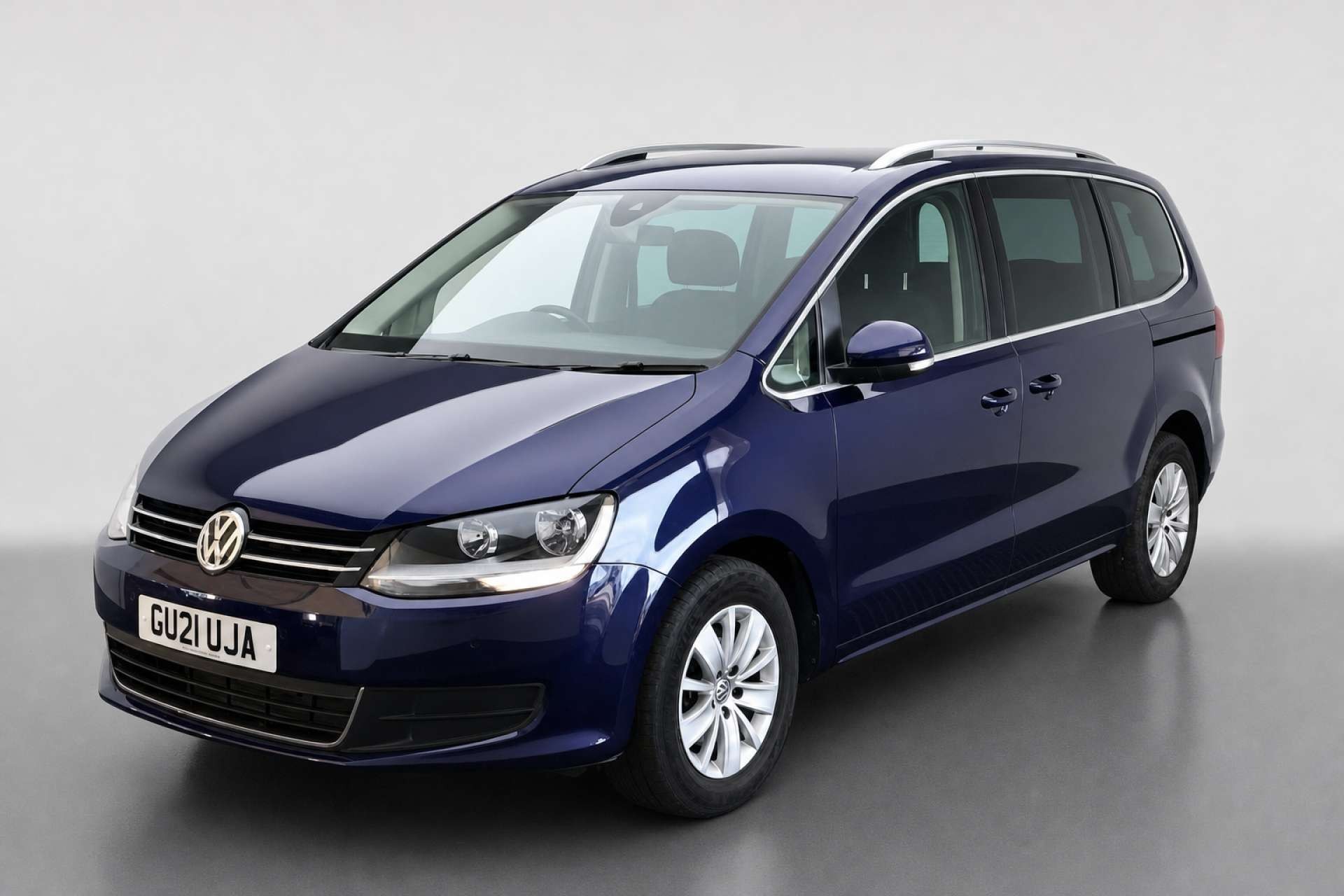 2021 Volkswagen Sharan 1.4 TSI SE Nav MPV 5dr Petrol Manual Euro 6 (s/s) (150 ps) for sale at LMC Cars