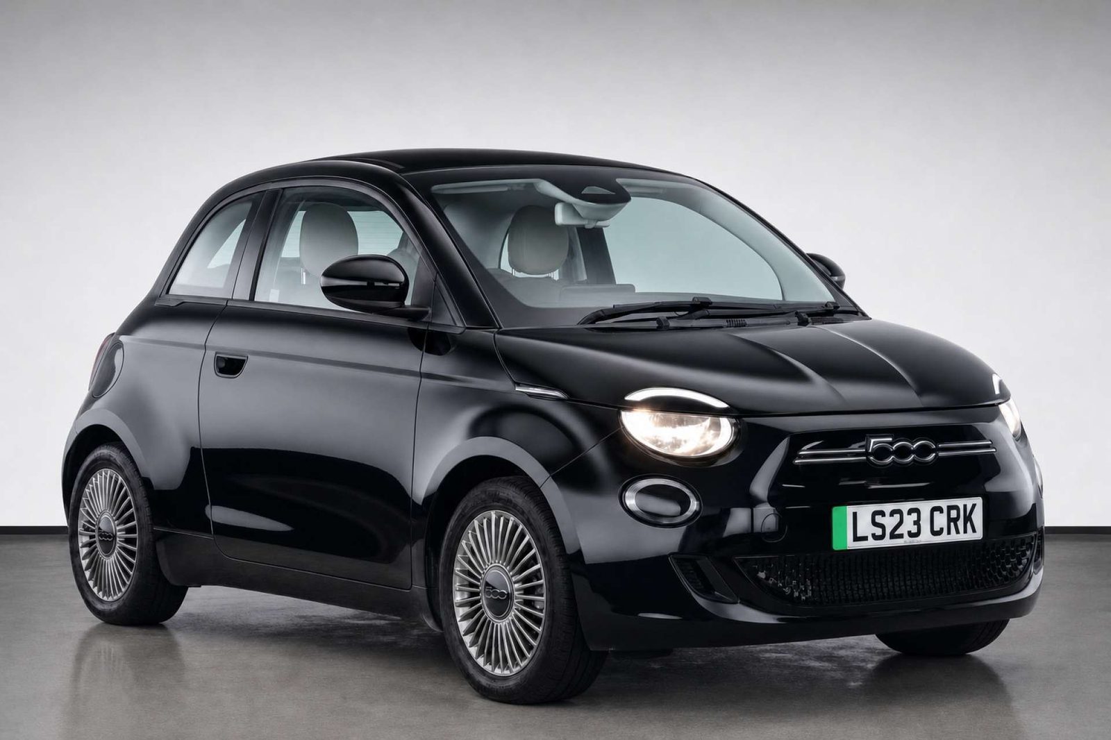 2023 Fiat 500e C 42kWh Icon Convertible 2dr Electric Auto (118 ps) for sale at LMC Cars