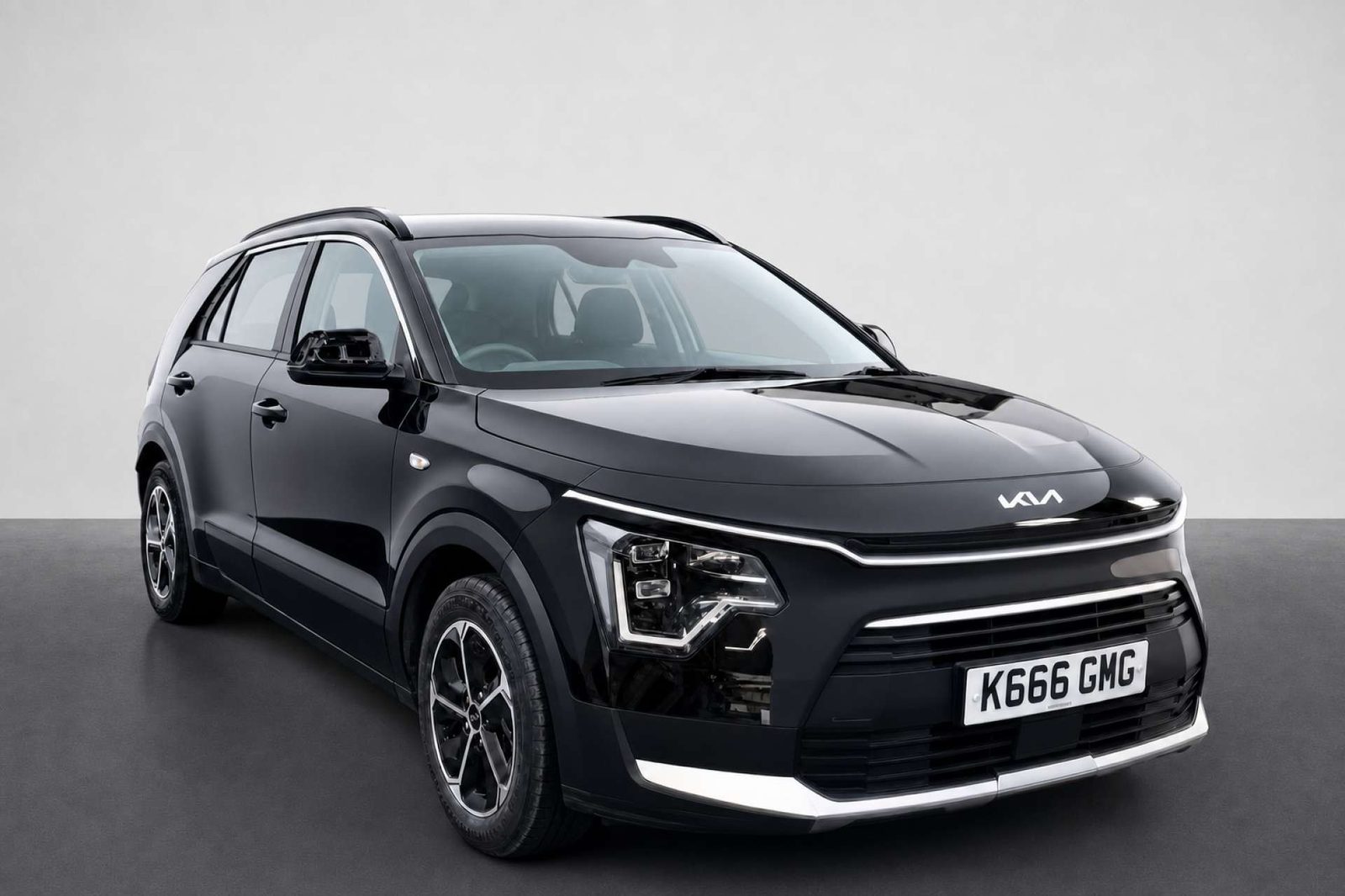 2023 Kia Niro 1.6h GDi 2 SUV 5dr Petrol Hybrid DCT Euro 6 (s/s) (139 bhp) for sale at LMC Cars