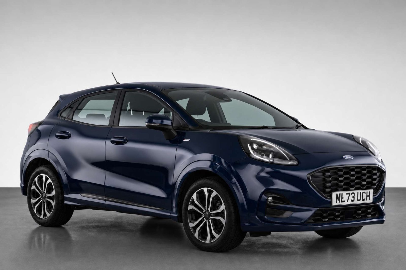2023 Ford Puma 1.0T EcoBoost MHEV ST-Line SUV 5dr Petrol Hybrid DCT Euro 6 (s/s) (125 ps) for sale at LMC Cars