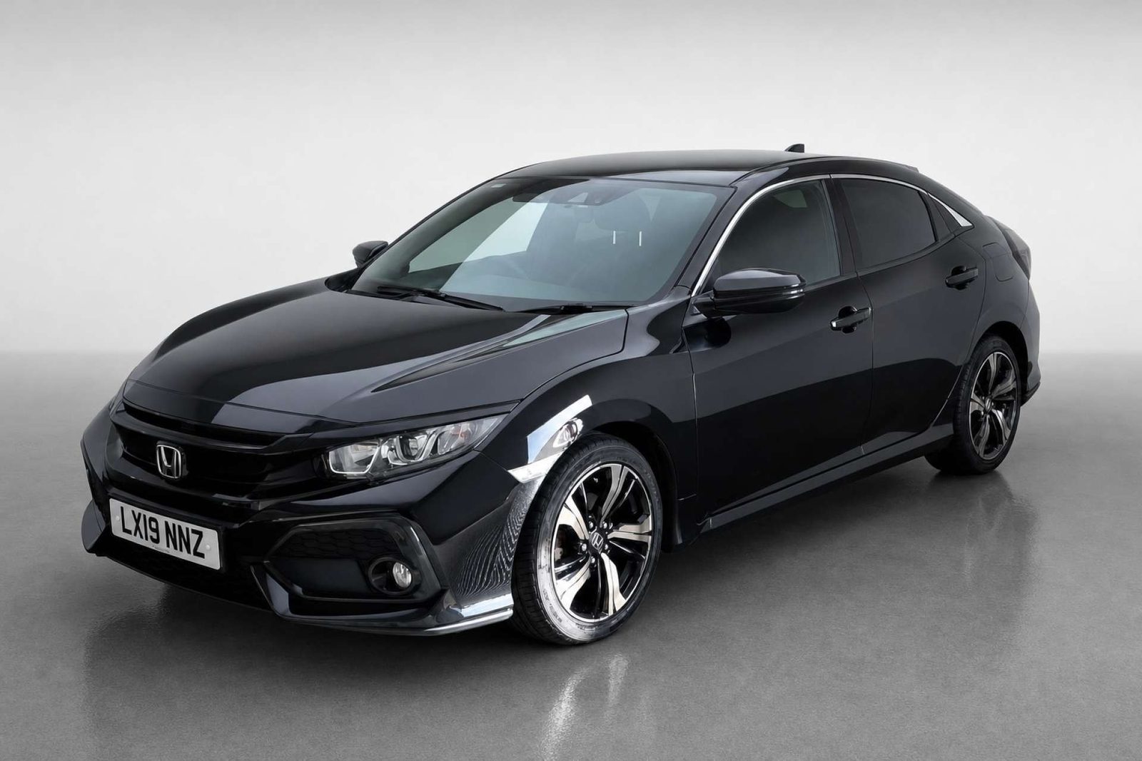 2019 Honda Civic 1.0 VTEC Turbo SR Hatchback 5dr Petrol CVT Euro 6 (s/s) (126 ps) for sale at LMC Cars