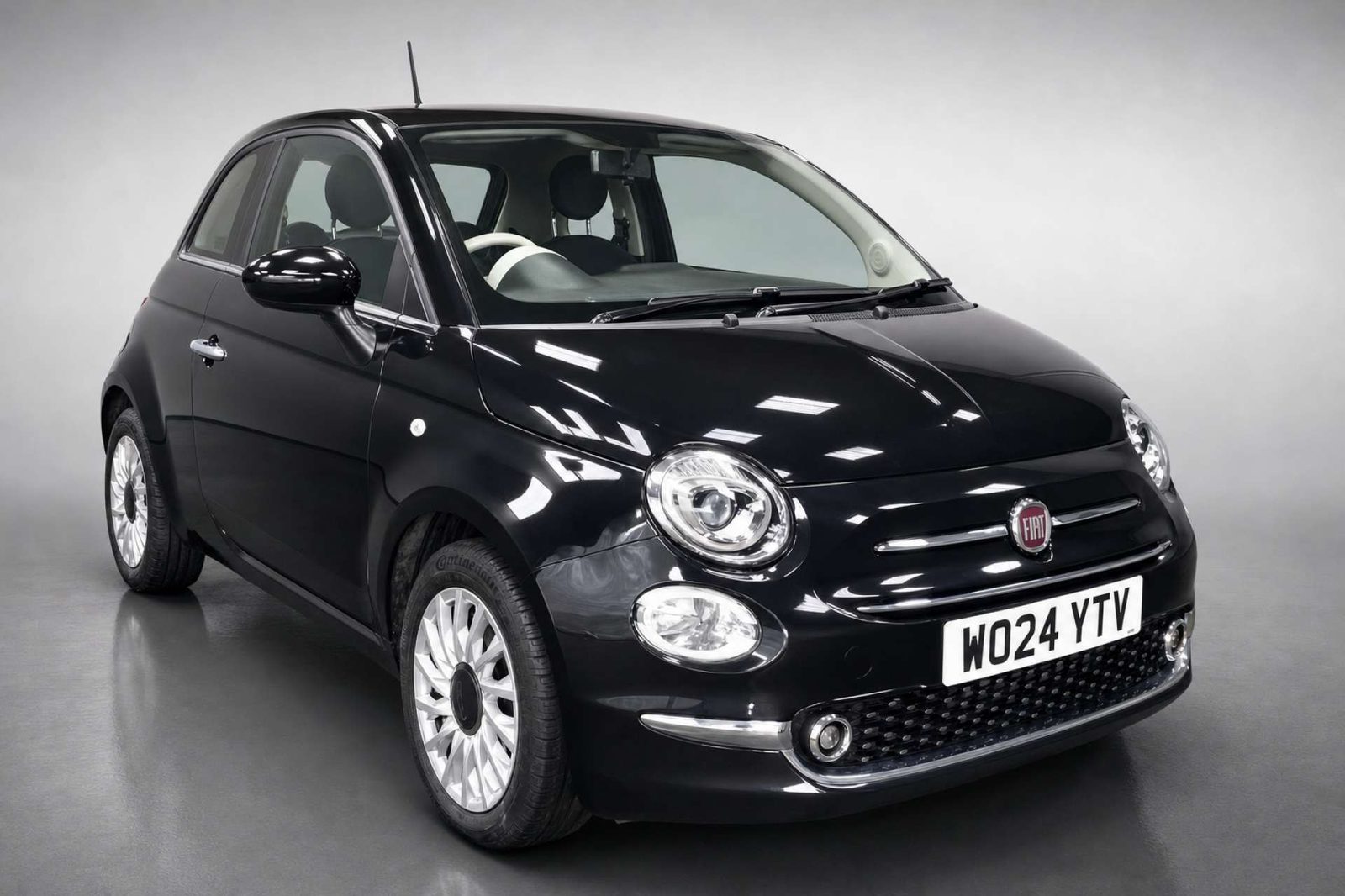 2024 Fiat 500 1.0 MHEV Hatchback 3dr Petrol Manual Euro 6 (s/s) (70 bhp) for sale at LMC Cars