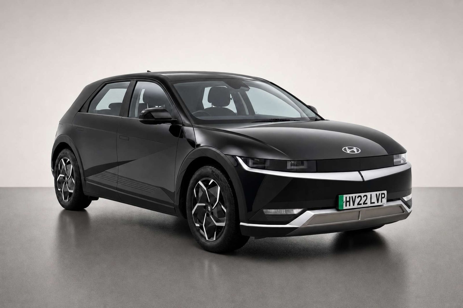 2022 Hyundai Ioniq 5 58kWh SE Connect Hatchback 5dr Electric Auto (170 ps) for sale at LMC Cars