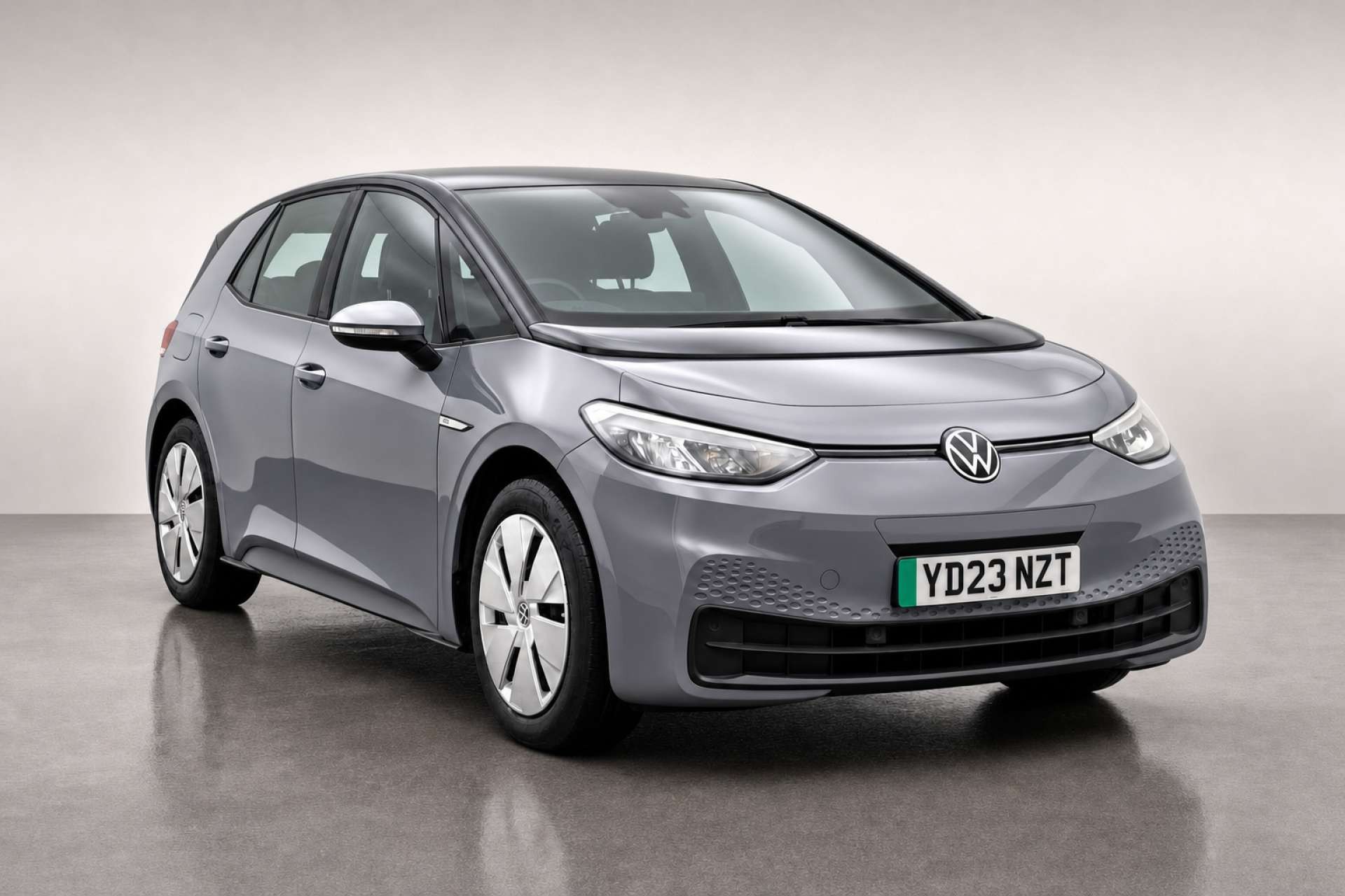 2023 Volkswagen ID.3 Pro 58kWh Life Hatchback 5dr Electric Auto (145 ps) for sale at LMC Cars