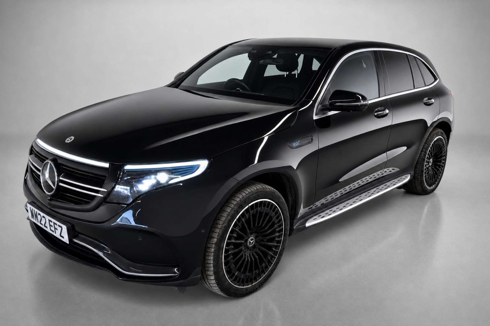 2022 Mercedes-Benz EQC EQC 400 80kWh AMG Line (Premium Plus) SUV 5dr Electric Auto 4MATIC (408 ps) for sale at LMC Cars