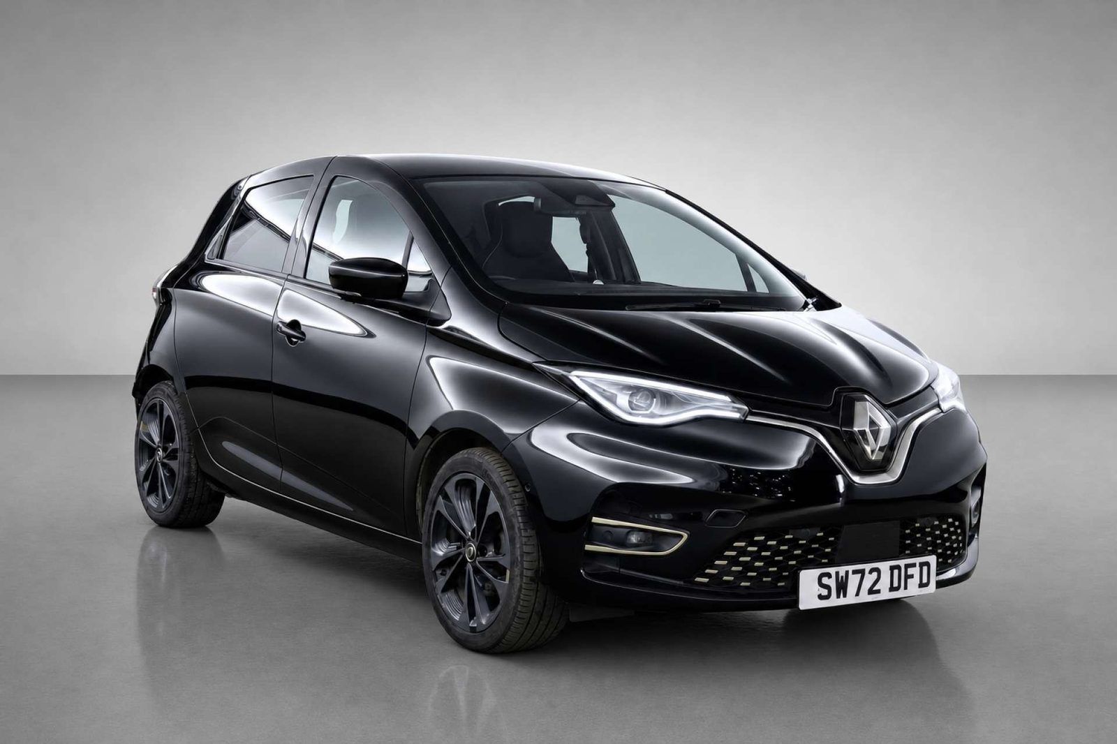 2022 Renault ZOE R135 EV50 52kWh Iconic Hatchback 5dr Electric Auto (Boost Charge) (134 bhp) for sale at LMC Cars