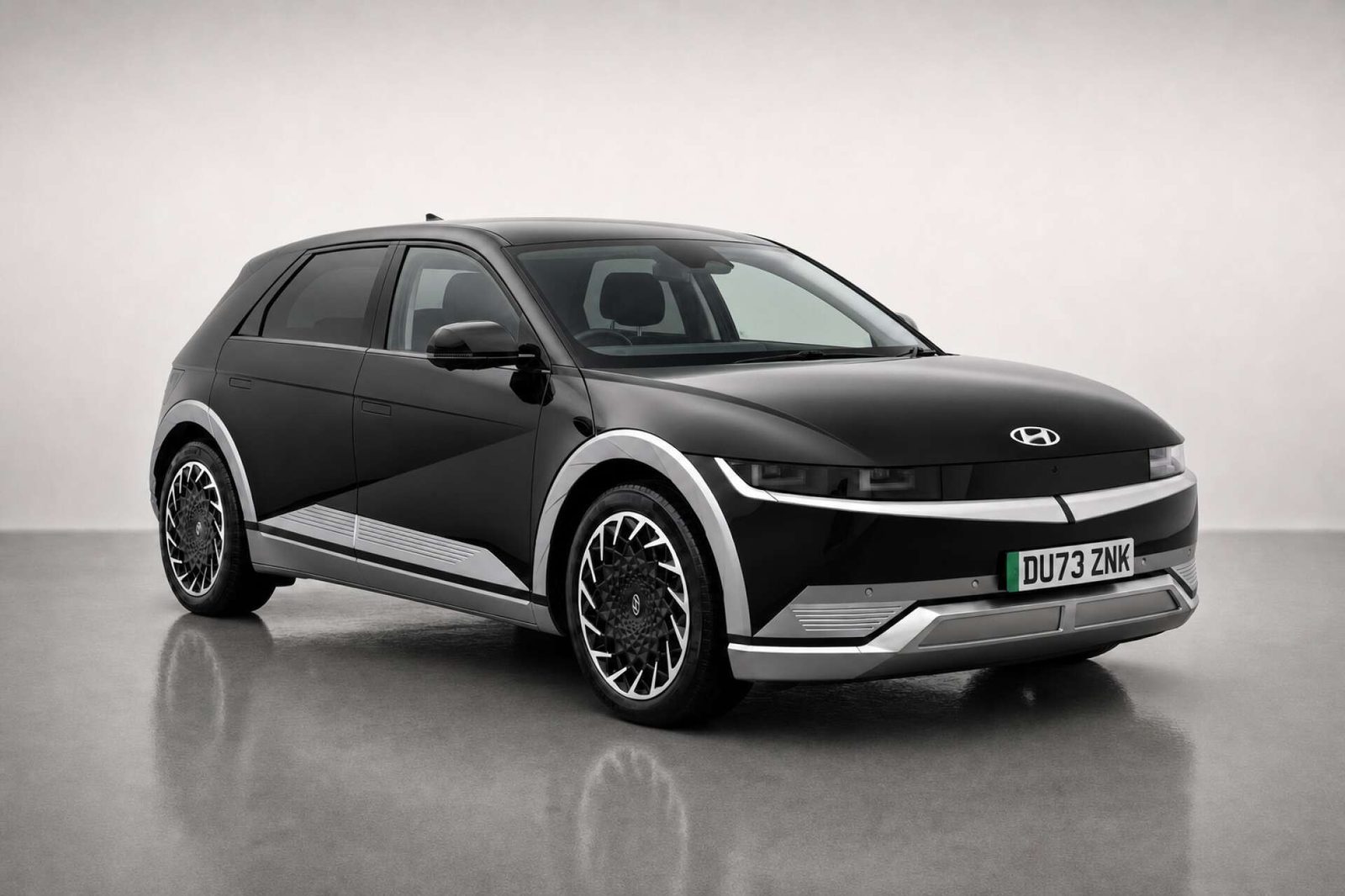 2023 Hyundai Ioniq 5 77kWh Ultimate Hatchback 5dr Electric Auto (228 ps) for sale at LMC Cars