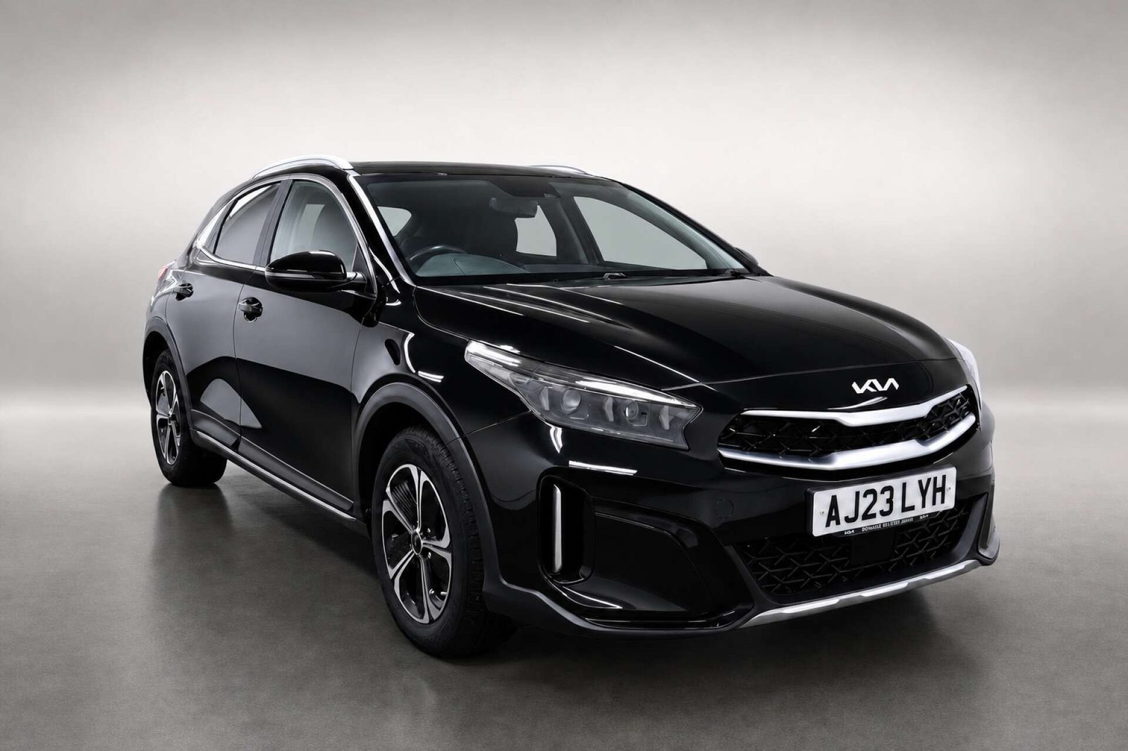 2023 Kia Xceed 1.6 GDi 8.9kWh 3 SUV 5dr Petrol Plug-in Hybrid DCT Euro 6 (s/s) (139 bhp) for sale at LMC Cars