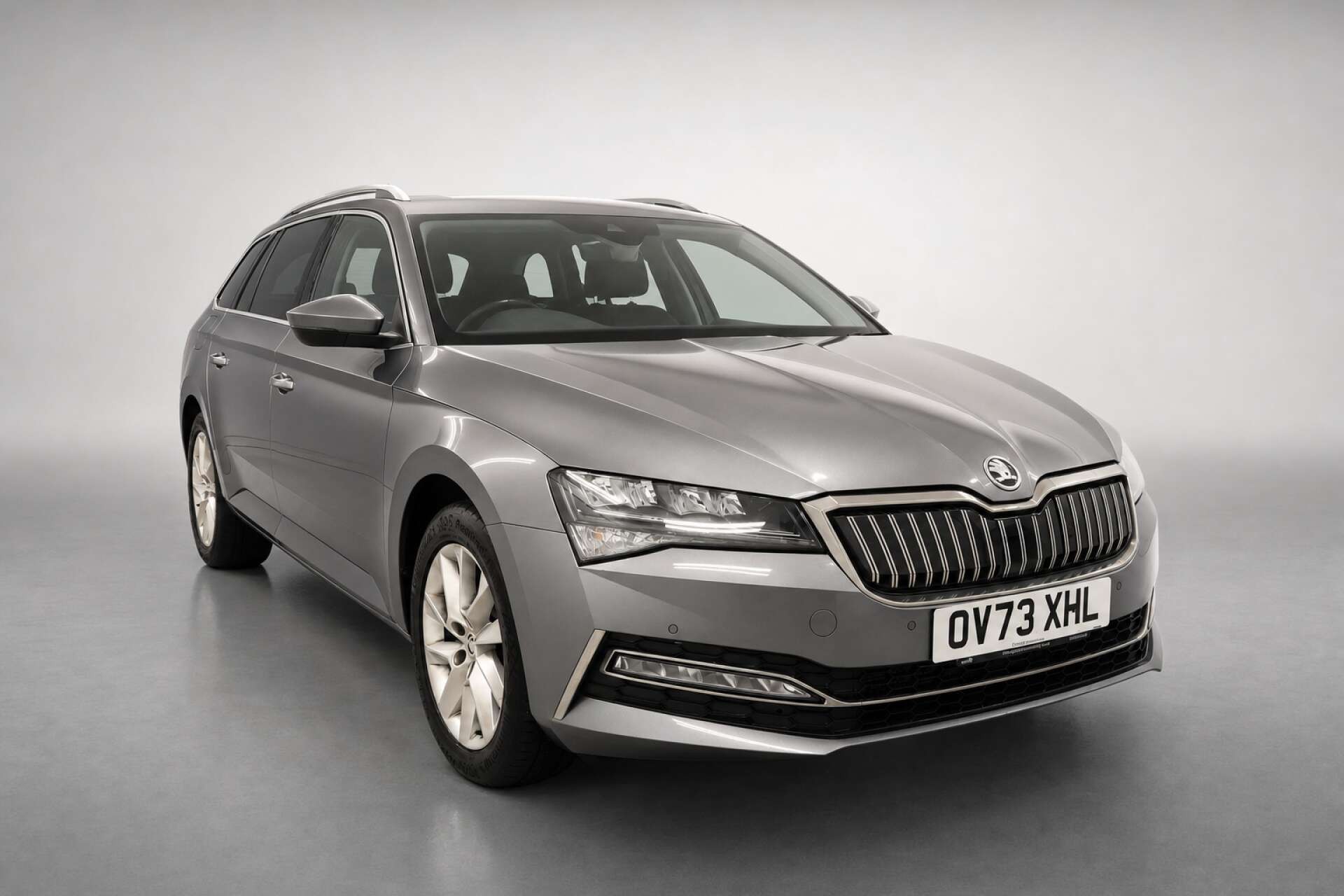 2023 Skoda Superb 1.4 TSI iV 13kWh SE Technology Estate 5dr Petrol Plug-in Hybrid DSG Euro 6 (s/s) (218 ps) for sale at LMC Cars